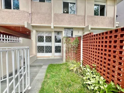 Casa com 2 Quartos para alugar, 100m² no Santo Antônio, Belo Horizonte