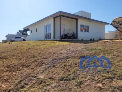 Casa de Condomínio com 4 Quartos à venda, 200m² no Riviera, Paranapanema