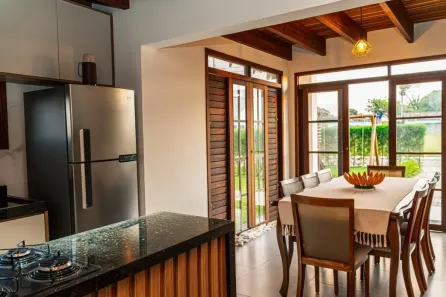 Casa de Condomínio com 4 Quartos para alugar, 160m² no , Bananeiras