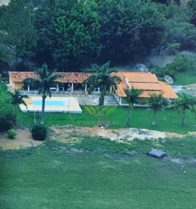 Fazenda/Sítio com 4 Quartos à venda, 30000m² no Centro, Formiga