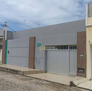 Casa com 4 Quartos à venda, 155m² no Capim Macio, Natal