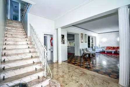 Casa com 5 Quartos para alugar, 520m² no Leme, Rio de Janeiro
