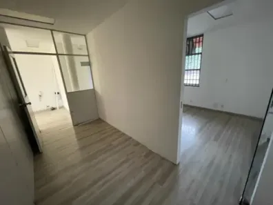 Sala Comercial para alugar, 150m² no Lourdes, Belo Horizonte