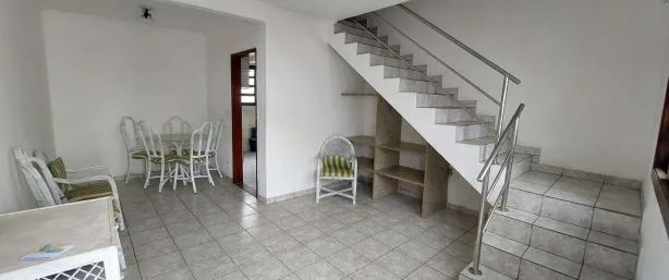 Casa de Condomínio com 2 Quartos à venda, 66m² no Jardim Las Palmas, Guarujá