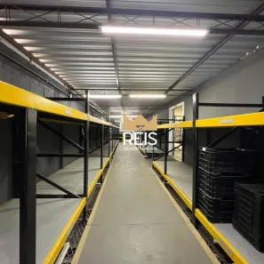 Galpão/Depósito/Armazém para venda ou aluguel, 200m² no Campo Grande, Rio de Janeiro