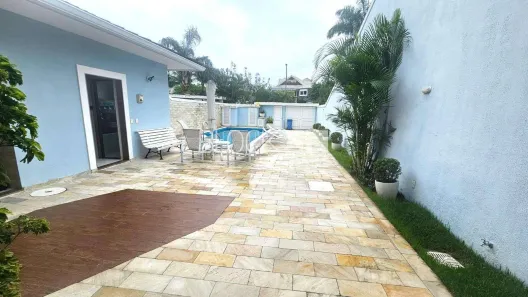 Imóveis com garagem à venda na Rua Luís Orlando Cardoso - Barra da ...