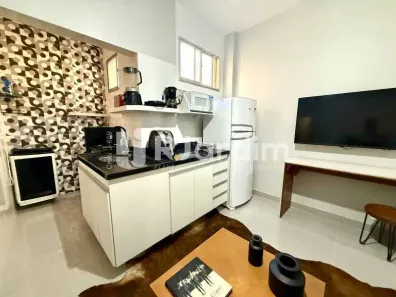 Apartamento com 1 Quarto para alugar, 40m² no Copacabana, Rio de Janeiro