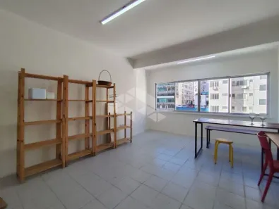 Kitnet com 1 Quarto para alugar, 37m² no Centro Histórico, Porto Alegre