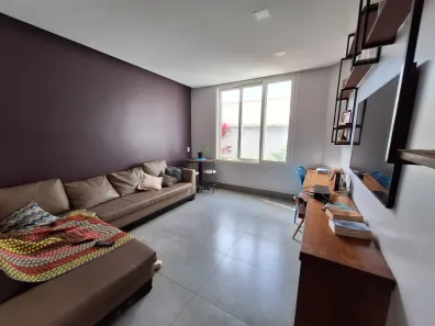 Casa de Condomínio com 4 Quartos à venda, 300m² no Jardins Verona, Goiânia