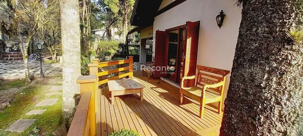 Casa com 4 Quartos à venda, 220m² no Ipê Amarelo, Gramado