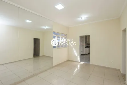 Imóvel Comercial com 3 Quartos para alugar, 145m² no Santa Efigênia, Belo Horizonte