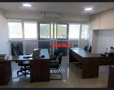 Sala Comercial para alugar, 42m² no Vila Belmiro, Santos