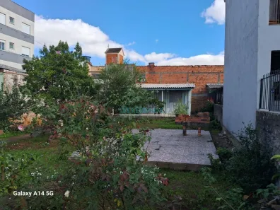 Lote/Terreno à venda, 300m² no Vila Parque Brasília, Cachoeirinha