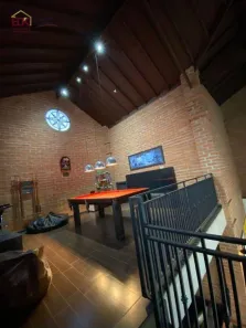 Casa de Condomínio com 3 Quartos para venda ou aluguel, 700m² no Chácaras Cataguá, Taubaté