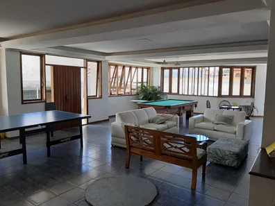 Sobrado com 8 Quartos à venda, 1900m² no Centro, Lauro de Freitas