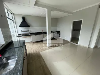 Casa de Condomínio com 3 Quartos para alugar, 243m² no Centro, Tremembé