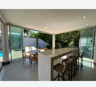 Casa de Condomínio com 4 Quartos para alugar, 420m² no Jardim Florença, Goiânia