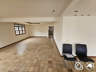 Casa com 8 Quartos para alugar, 640m² no Santa Tereza, Belo Horizonte