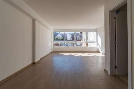 Sala Comercial à venda, 39m² no Centro, Gramado