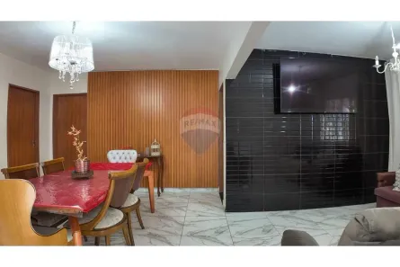Sobrado com 5 Quartos à venda, 200m² no Setor Central, Brasília