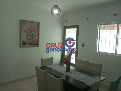 Casa com 2 Quartos à venda, 101m² no Jardim Guanabara, Rio Claro