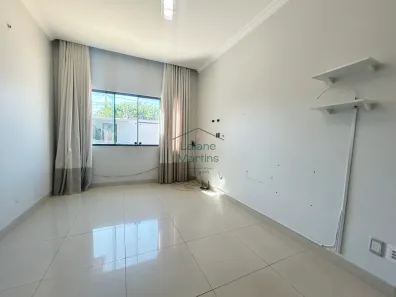 Casa com 4 Quartos para alugar, 240m² no Plano Diretor Sul, Palmas