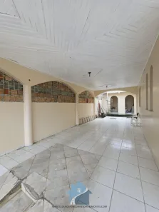Casa com 4 Quartos à venda, 300m² no Alvorada, Manaus
