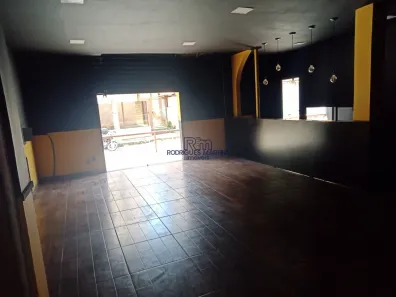 Ponto Comercial para alugar, 75m² no Caiçara-Adelaide, Belo Horizonte