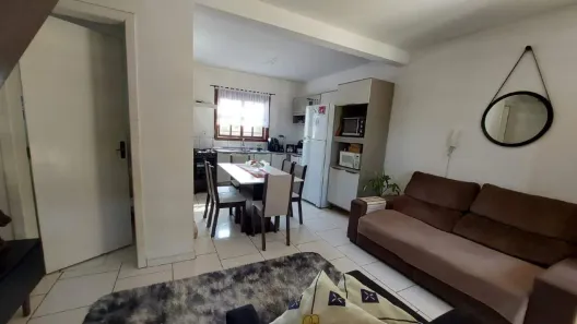 Sobrado com 2 Quartos à venda, 59m² no Querência, Viamão