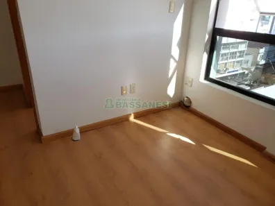 Sala Comercial à venda, 56m² no Pio X, Caxias do Sul
