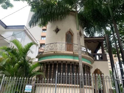 Casa com 4 Quartos para alugar, 212m² no Boa Viagem, Belo Horizonte