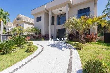 Casa de Condomínio com 5 Quartos para venda ou aluguel, 800m² no Tamboré, Santana de Parnaíba