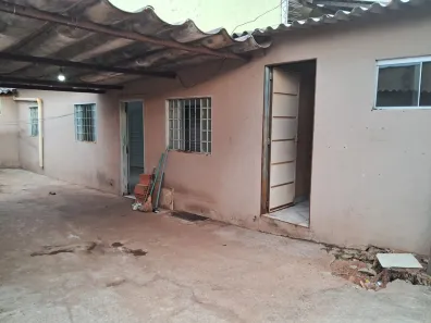 Kitnet com 2 Quartos para alugar, 60m² no Vila Nossa Senhora de Lourdes, Aparecida de Goiânia