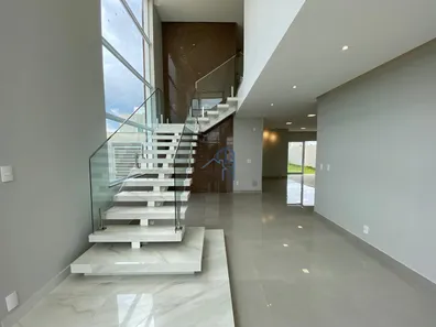 Casa de Condomínio com 4 Quartos para venda ou aluguel, 360m² no Universidade, Vitória da Conquista