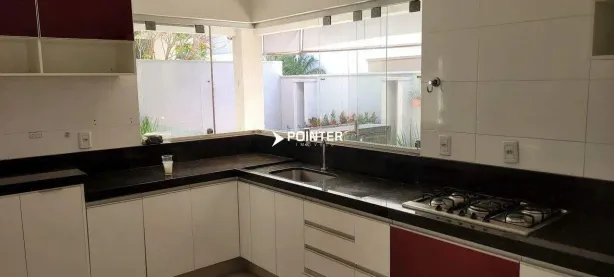 Casa com 3 Quartos à venda, 172m² no Jardins Valência, Goiânia
