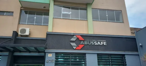 Kitnet com 1 Quarto à venda, 51m² no Centro, Londrina