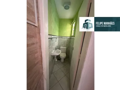 Casa de Condomínio com 2 Quartos para alugar, 77m² no Moquetá, Nova Iguaçu
