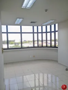 Sala Comercial com 3 Quartos para alugar, 99m² no Chapada, Manaus