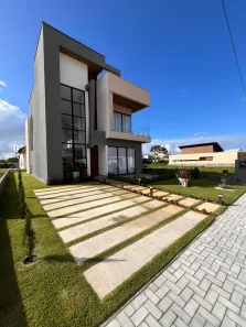 Casa de Condomínio com 4 Quartos para alugar, 204m² no , Bananeiras