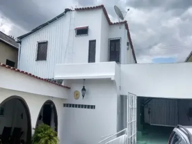 Casa com 5 Quartos à venda, 720m² no Santo Antônio, Manaus