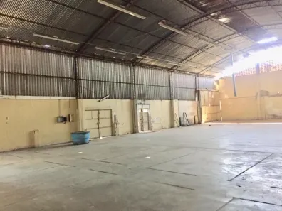 Galpão/Depósito/Armazém para alugar, 500m² no Chacrinha, Nova Iguaçu