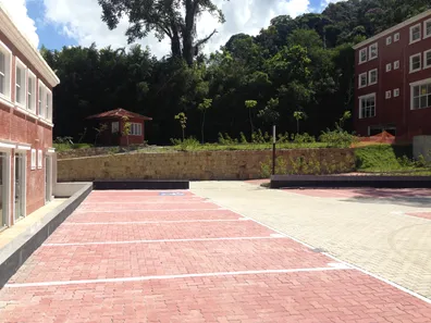Ponto Comercial para alugar, 30m² no Quarteirão Brasileiro, Petrópolis