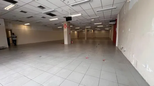 Galpão/Depósito/Armazém para alugar, 500m² no Itapuã, Salvador