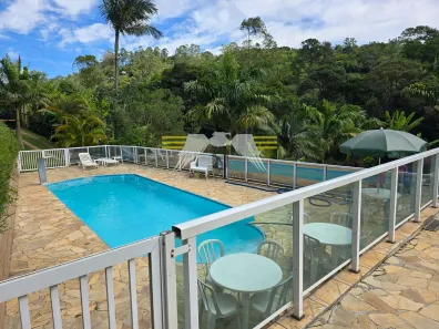 Fazenda/Sítio com 5 Quartos à venda, 250m² no , Biritiba Mirim