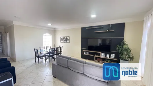 Sobrado com 7 Quartos à venda, 360m² no Setor Oeste, Brasília