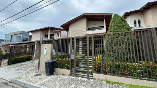 Casa de Condomínio com 4 Quartos à venda, 364m² no Dom Pedro I, Manaus