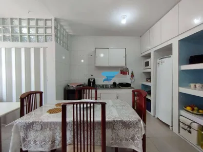 Apartamento com 2 Quartos à venda, 65m² no Jardim Las Palmas, Guarujá
