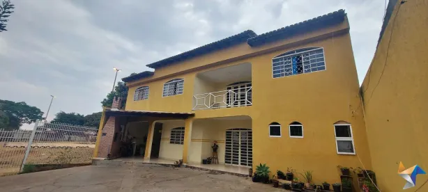 Sobrado com 3 Quartos à venda, 270m² no Samambaia Sul, Brasília