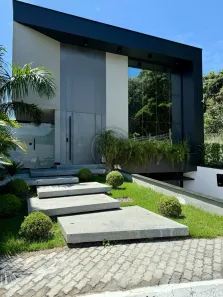 Casa de Condomínio com 5 Quartos à venda, 367m² no Dom Pedro I, Manaus