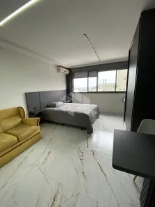 Flat com 1 Quarto para alugar, 29m² no Mont Serrat, Porto Alegre